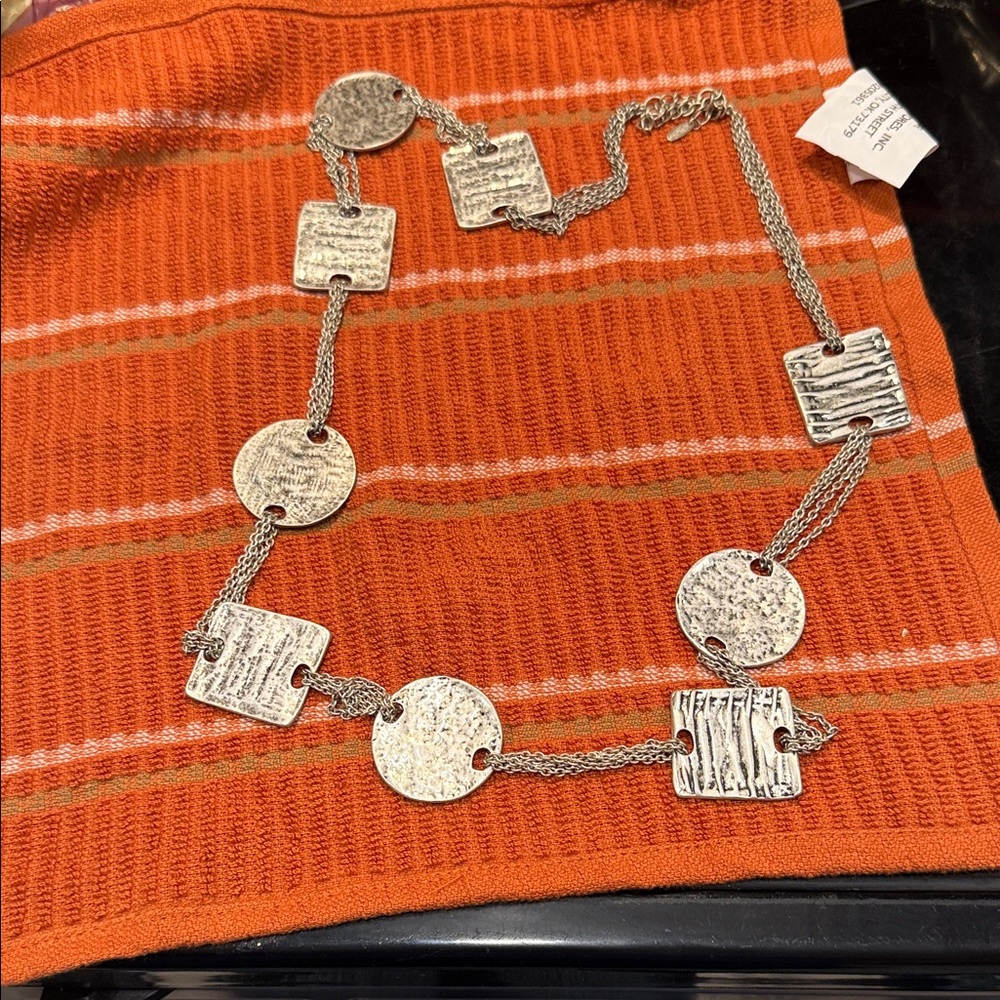 Silver Geometric Necklace